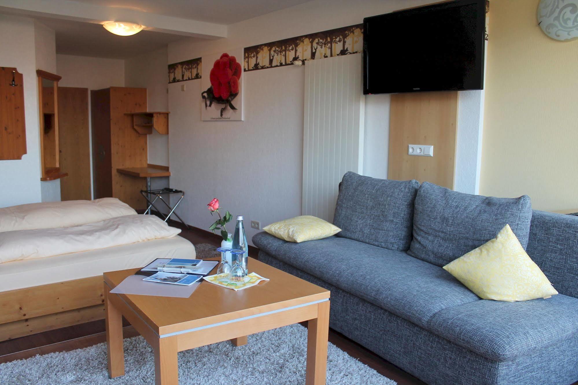 Deva Hotel Renchtalblick Оберкирх Экстерьер фото